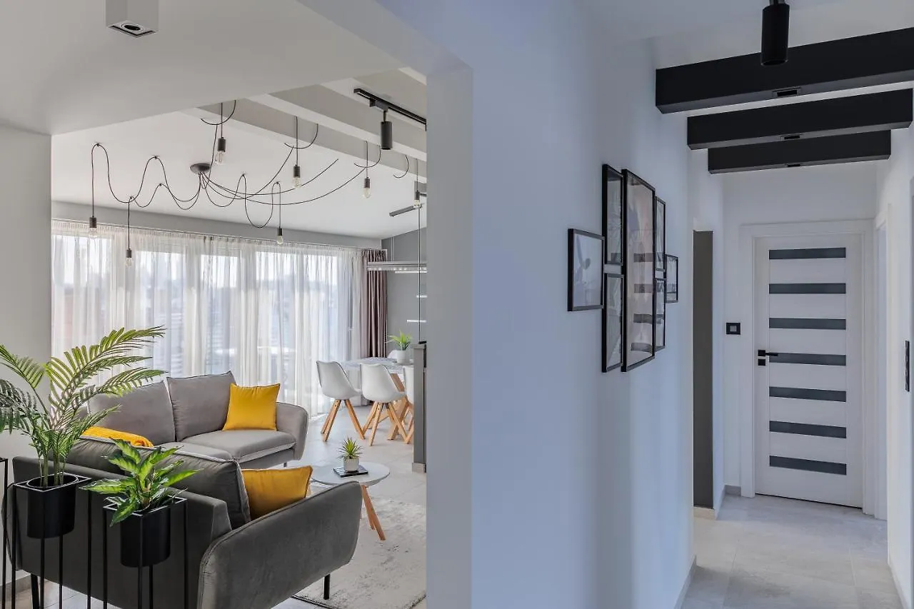 Daire Noir Hotel - Penthouse Apartman Segedin Macaristan