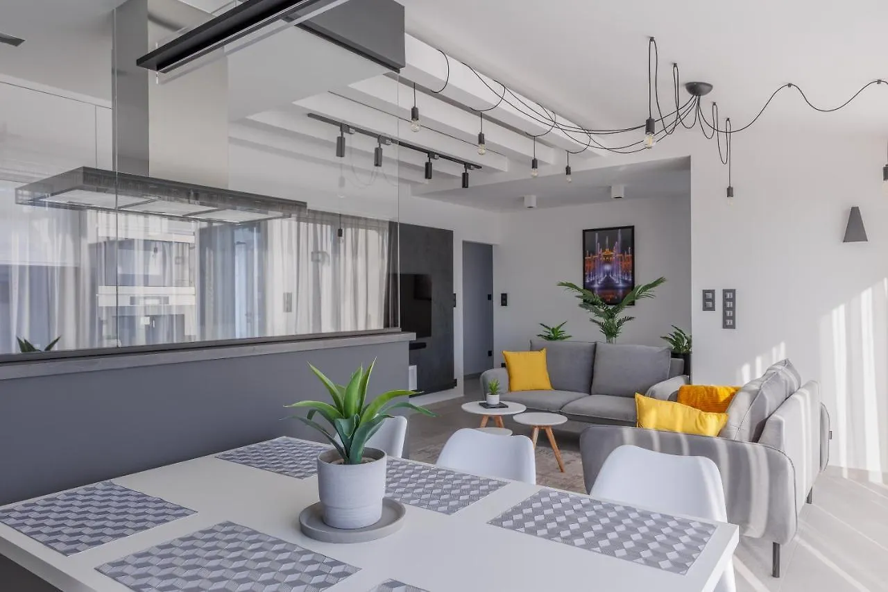 Noir Hotel - Penthouse Apartman Segedin Daire